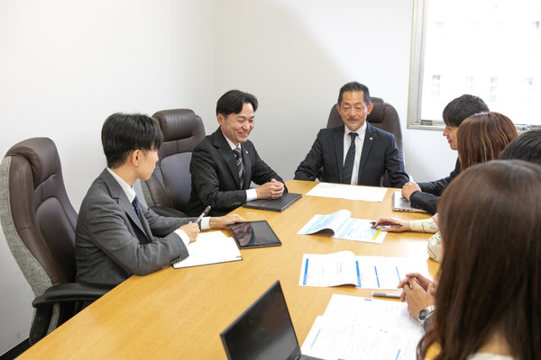 税理士法人C・ファースト:企業案内用(仕事風景)撮影(2025/11/13)の事例写真