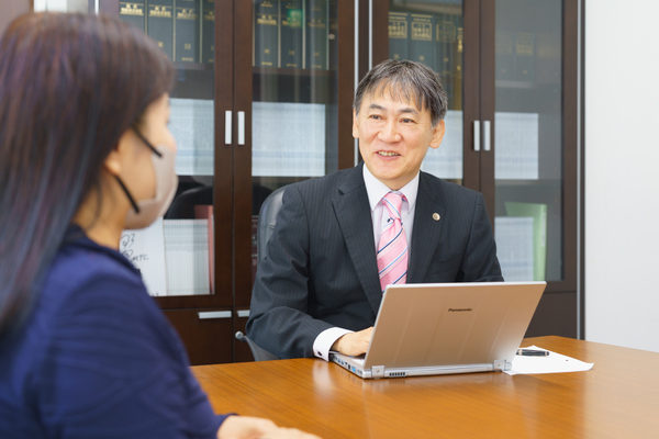 菅藤法律事務所:インタビュー・対談用撮影(2025/12/09)の事例写真