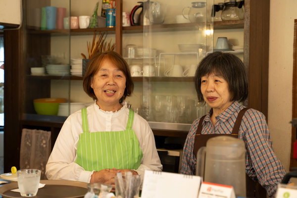 株式会社 FIVECLUV:カフェ・レストラン撮影(2026/06/12)の事例写真