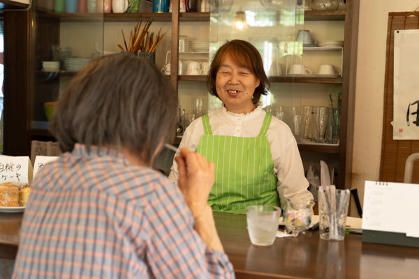 株式会社 FIVECLUV:カフェ・レストラン撮影(2026/06/12)の事例写真