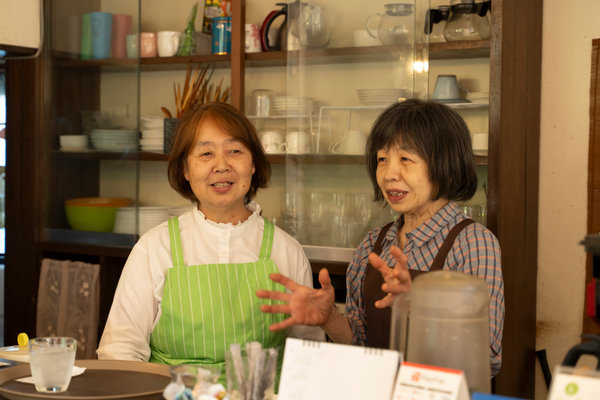 株式会社 FIVECLUV:カフェ・レストラン撮影(2026/06/12)の事例写真