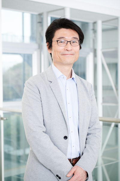 国立大学法人 横浜国立大学:ビジネスプロフィール・社員証撮影