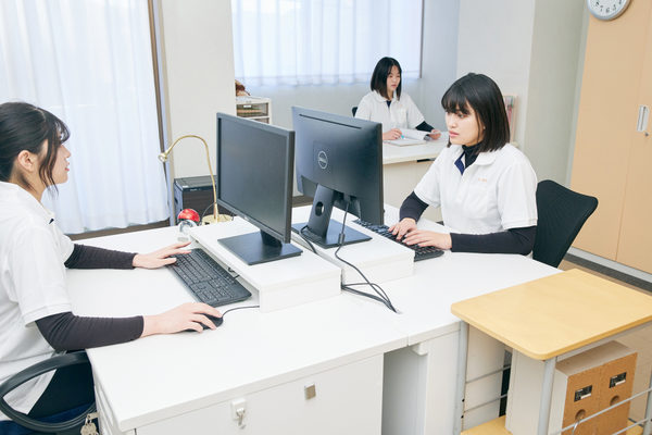 株式会社咲花:求人・採用ページ用撮影(2023/12/31)の事例写真