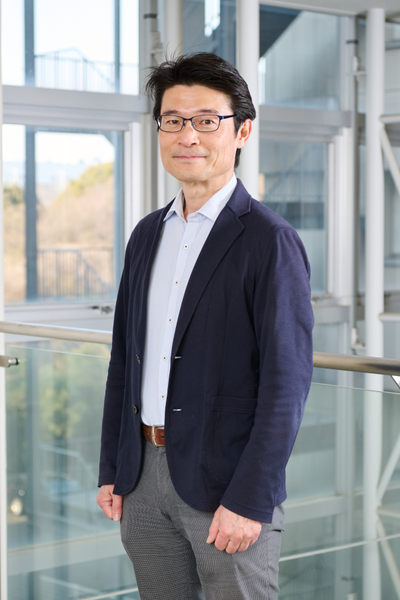 国立大学法人 横浜国立大学:ビジネスプロフィール・社員証撮影