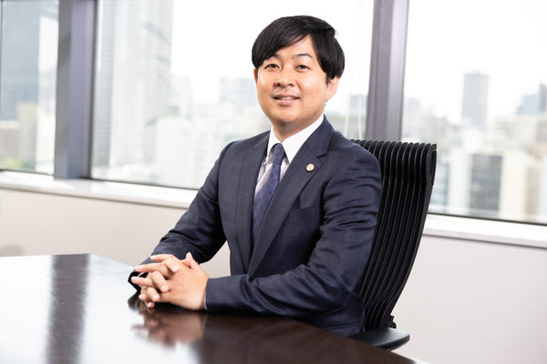 弁護士法人権藤&パートナーズ:企業案内用(集合写真)撮影(2025/05/20)の事例写真