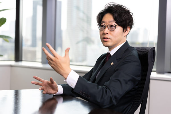 弁護士法人権藤&パートナーズ:企業案内用(集合写真)撮影(2025/05/20)の事例写真