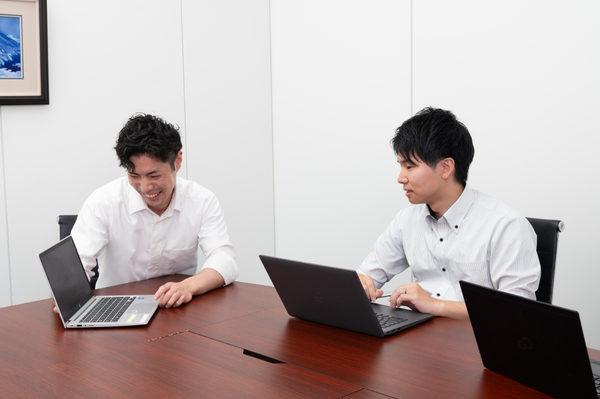 ジャパンワランティサポート株式会社:宣材写真撮影(2025/07/01)の事例写真